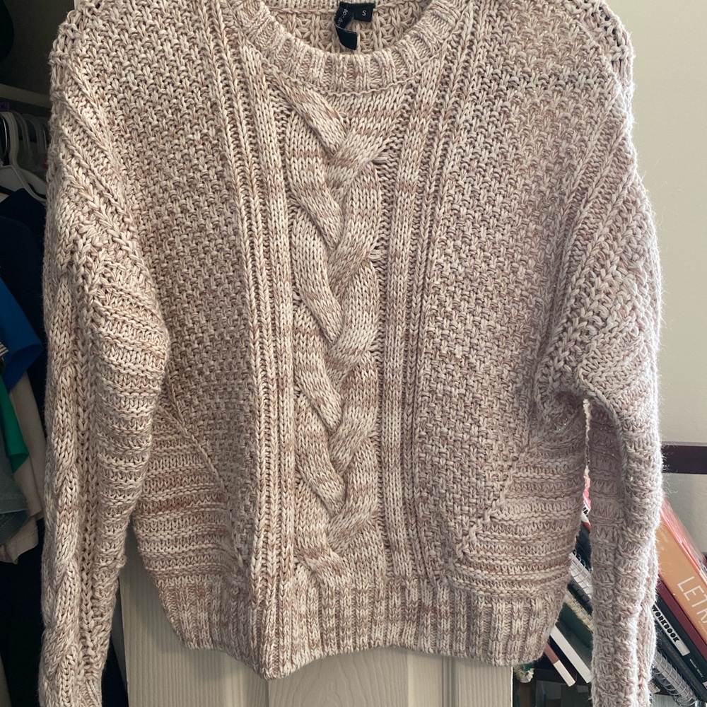 moon & madison Beige Cable Knit Crewneck Sweater